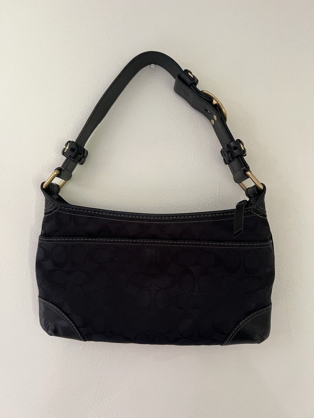 Coach Black Signature Shoulder Bag 11430 Vintage Y2K Canvas Leather Buckle